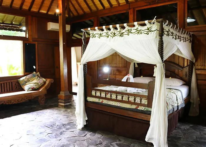 Beachhouse * Lovina