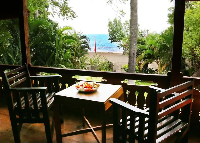 Beachhouse Villa Lovina
