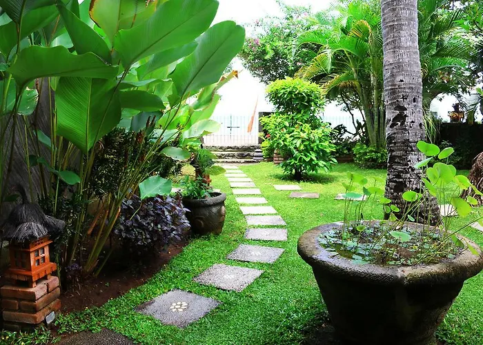 Beachhouse * Lovina