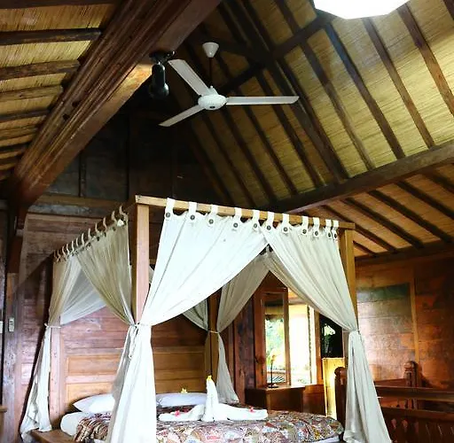 Beachhouse Villa *